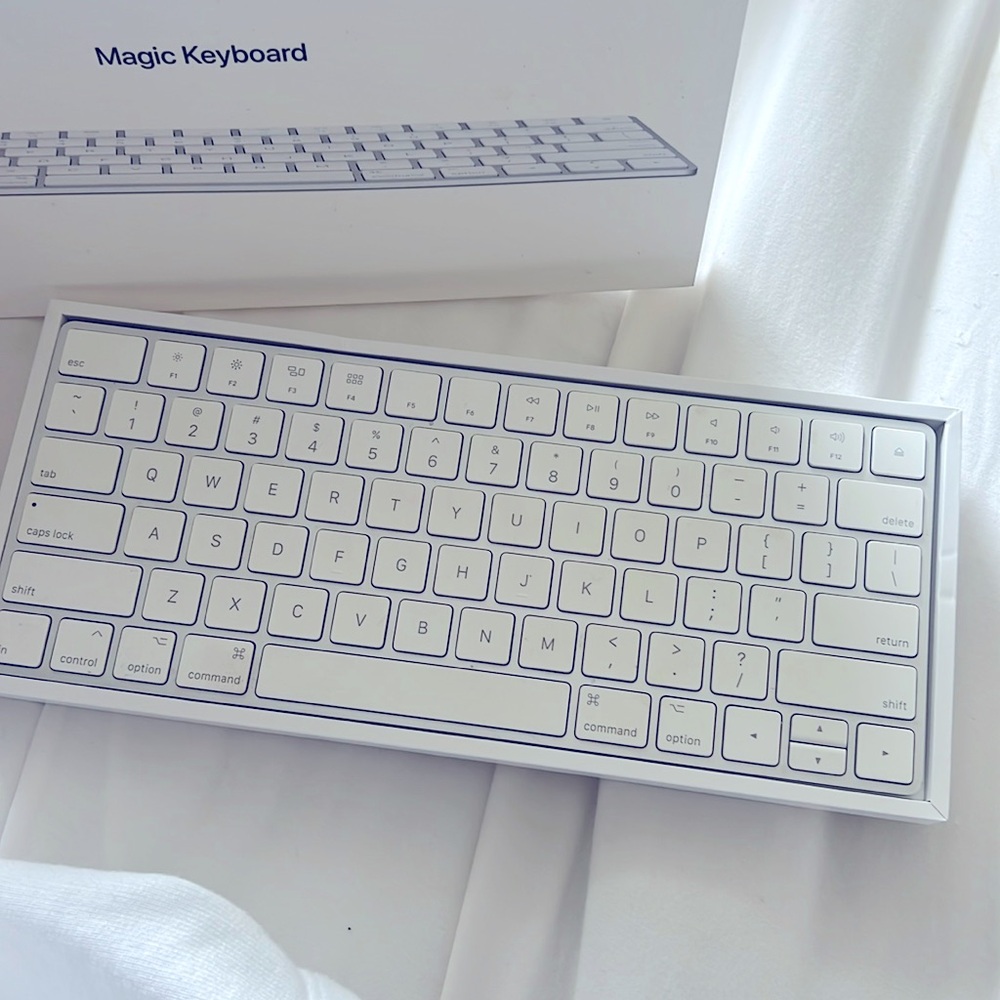 Apple Magic Keyboard – Brand New, Never Used | Wireless Bluetooth Keyboard